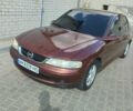 Опель Вектра 1999 в Житомире на Automoto.ua Красный Опель Вектра, объемом двигателя 1.8 л и пробегом 302 тыс. км за 3200 $, фото 10 на Automoto.ua