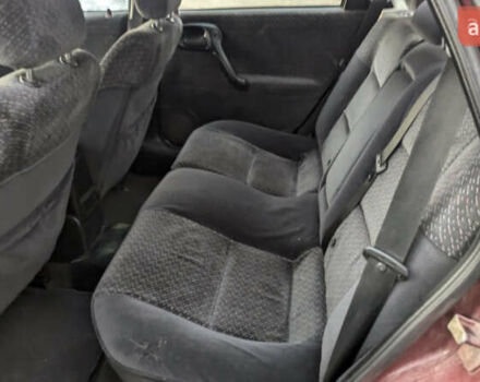 Красный Опель Вектра, объемом двигателя 1.8 л и пробегом 200 тыс. км за 999 $, фото 4 на Automoto.ua