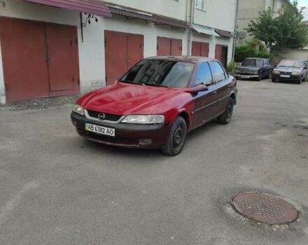 Червоний Опель Вектра, об'ємом двигуна 1.8 л та пробігом 300 тис. км за 1700 $, фото 5 на Automoto.ua