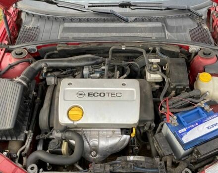 Червоний Опель Вектра, об'ємом двигуна 1.6 л та пробігом 73 тис. км за 3499 $, фото 6 на Automoto.ua