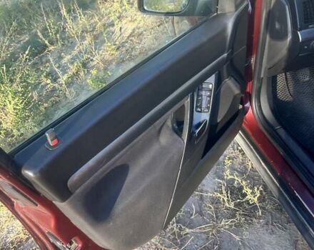 Красный Опель Вектра, объемом двигателя 2 л и пробегом 397 тыс. км за 3000 $, фото 7 на Automoto.ua