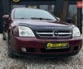 Красный Опель Вектра, объемом двигателя 2.2 л и пробегом 284 тыс. км за 4299 $, фото 1 на Automoto.ua
