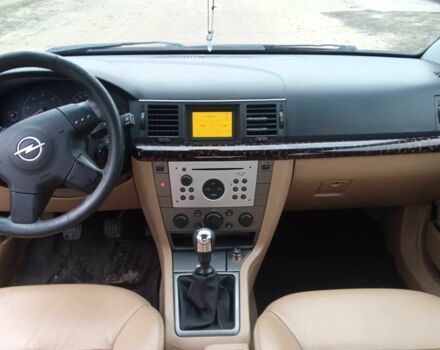 Червоний Опель Вектра, об'ємом двигуна 2.2 л та пробігом 360 тис. км за 1653 $, фото 4 на Automoto.ua