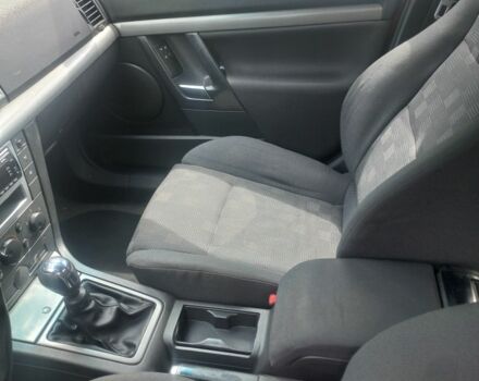 Червоний Опель Вектра, об'ємом двигуна 2 л та пробігом 230 тис. км за 2150 $, фото 12 на Automoto.ua