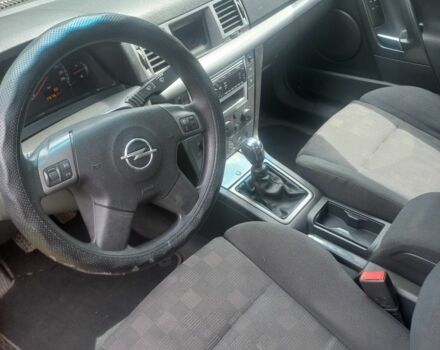 Червоний Опель Вектра, об'ємом двигуна 2 л та пробігом 230 тис. км за 2150 $, фото 10 на Automoto.ua