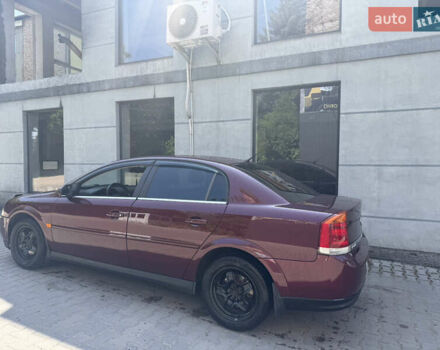 Червоний Опель Вектра, об'ємом двигуна 2.2 л та пробігом 280 тис. км за 4000 $, фото 2 на Automoto.ua