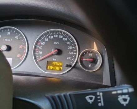 Красный Опель Вектра, объемом двигателя 2 л и пробегом 394 тыс. км за 2000 $, фото 13 на Automoto.ua