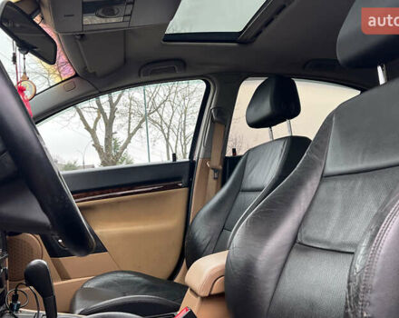 Красный Опель Вектра, объемом двигателя 2.2 л и пробегом 284 тыс. км за 4299 $, фото 15 на Automoto.ua