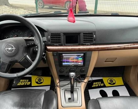 Красный Опель Вектра, объемом двигателя 2.2 л и пробегом 284 тыс. км за 4299 $, фото 10 на Automoto.ua