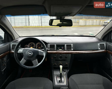 Красный Опель Вектра, объемом двигателя 2.2 л и пробегом 238 тыс. км за 4499 $, фото 17 на Automoto.ua