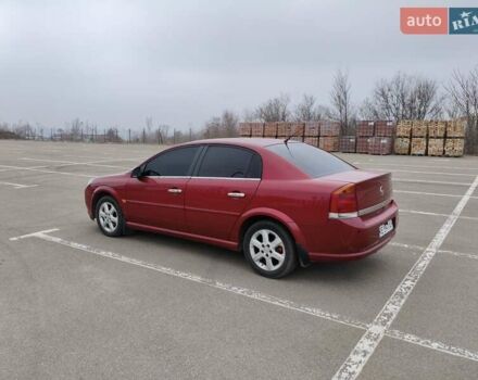 Красный Опель Вектра, объемом двигателя 2.2 л и пробегом 280 тыс. км за 4999 $, фото 3 на Automoto.ua