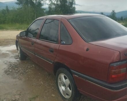 Красный Опель Вектра, объемом двигателя 1.6 л и пробегом 300 тыс. км за 1250 $, фото 6 на Automoto.ua