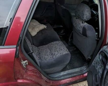 Красный Опель Вектра, объемом двигателя 1.59 л и пробегом 330 тыс. км за 2500 $, фото 1 на Automoto.ua