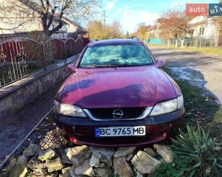 Червоний Опель Вектра, об'ємом двигуна 1.6 л та пробігом 285 тис. км за 1249 $, фото 14 на Automoto.ua