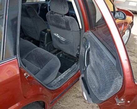 Красный Опель Вектра, объемом двигателя 1.8 л и пробегом 239 тыс. км за 1299 $, фото 6 на Automoto.ua