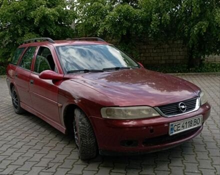 Красный Опель Вектра, объемом двигателя 1.6 л и пробегом 270 тыс. км за 2000 $, фото 1 на Automoto.ua