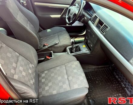 Красный Опель Вектра, объемом двигателя 2 л и пробегом 268 тыс. км за 3899 $, фото 7 на Automoto.ua