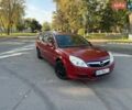 Красный Опель Вектра, объемом двигателя 1.8 л и пробегом 245 тыс. км за 4799 $, фото 1 на Automoto.ua