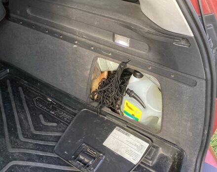 Красный Опель Вектра, объемом двигателя 1.9 л и пробегом 273 тыс. км за 4400 $, фото 19 на Automoto.ua