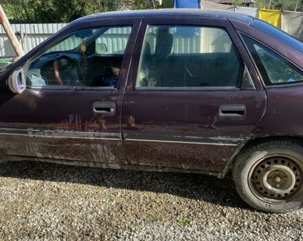 Красный Опель Вектра, объемом двигателя 2 л и пробегом 3 тыс. км за 1200 $, фото 3 на Automoto.ua