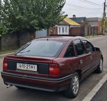 Красный Опель Вектра, объемом двигателя 2 л и пробегом 322 тыс. км за 1450 $, фото 2 на Automoto.ua