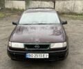 Красный Опель Вектра, объемом двигателя 1.8 л и пробегом 555 тыс. км за 775 $, фото 1 на Automoto.ua