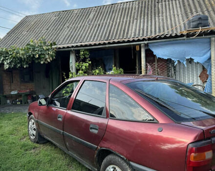 Красный Опель Вектра, объемом двигателя 2 л и пробегом 488 тыс. км за 1500 $, фото 3 на Automoto.ua