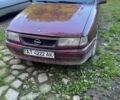 Красный Опель Вектра, объемом двигателя 1.8 л и пробегом 200 тыс. км за 850 $, фото 1 на Automoto.ua