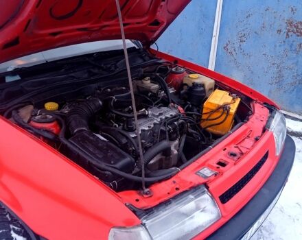 Красный Опель Вектра, объемом двигателя 1.8 л и пробегом 1 тыс. км за 2300 $, фото 8 на Automoto.ua