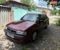 Красный Опель Вектра, объемом двигателя 1.8 л и пробегом 245 тыс. км за 2600 $, фото 1 на Automoto.ua