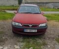 Красный Опель Вектра, объемом двигателя 1.6 л и пробегом 387 тыс. км за 1600 $, фото 2 на Automoto.ua