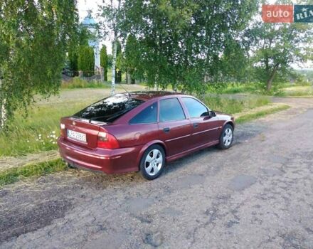 Красный Опель Вектра, объемом двигателя 2.2 л и пробегом 270 тыс. км за 2200 $, фото 2 на Automoto.ua