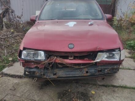 Красный Опель Вектра, объемом двигателя 1.6 л и пробегом 400 тыс. км за 700 $, фото 1 на Automoto.ua