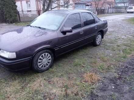 Красный Опель Вектра, объемом двигателя 1.6 л и пробегом 123 тыс. км за 1000 $, фото 1 на Automoto.ua