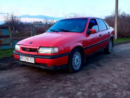 Опель Вектра 1989 у Пятихатках на Automoto.ua Червоний Опель Вектра, об'ємом двигуна 1.8 л та пробігом 0 тис. км за 600 $, фото 1 на Automoto.ua