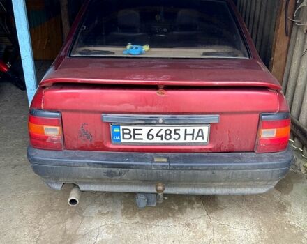 Красный Опель Вектра, объемом двигателя 2 л и пробегом 350 тыс. км за 900 $, фото 1 на Automoto.ua