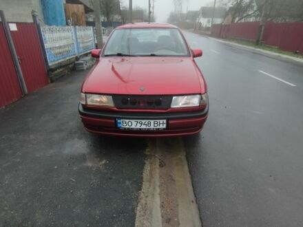 Червоний Опель Вектра, об'ємом двигуна 1.7 л та пробігом 242 тис. км за 1300 $, фото 1 на Automoto.ua