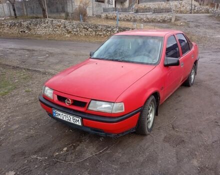 Красный Опель Вектра, объемом двигателя 1.6 л и пробегом 200 тыс. км за 1200 $, фото 1 на Automoto.ua