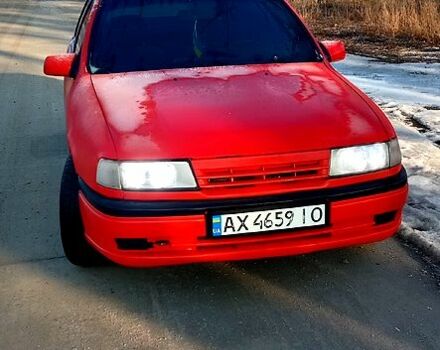 Красный Опель Вектра, объемом двигателя 1.6 л и пробегом 208 тыс. км за 1500 $, фото 1 на Automoto.ua