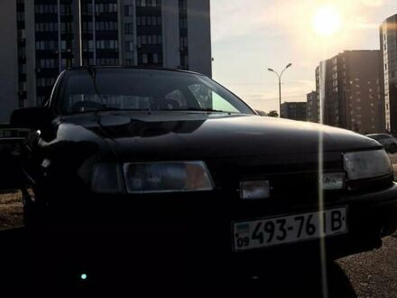 Опель Вектра 1990 у Черкасах на Automoto.ua Червоний Опель Вектра, об'ємом двигуна 1.6 л та пробігом 300 тис. км за 1311 $, фото 1 на Automoto.ua