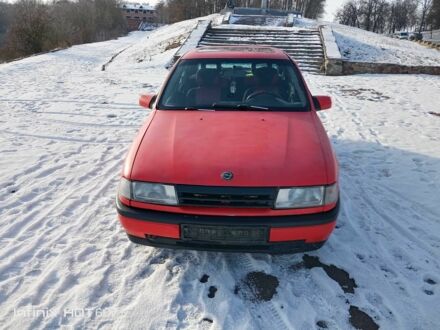 Червоний Опель Вектра, об'ємом двигуна 2 л та пробігом 347 тис. км за 1350 $, фото 1 на Automoto.ua