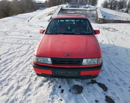 Красный Опель Вектра, объемом двигателя 2 л и пробегом 347 тыс. км за 1350 $, фото 1 на Automoto.ua