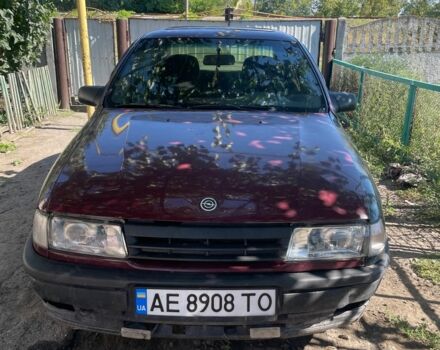 Червоний Опель Вектра, об'ємом двигуна 1.6 л та пробігом 400 тис. км за 1100 $, фото 1 на Automoto.ua