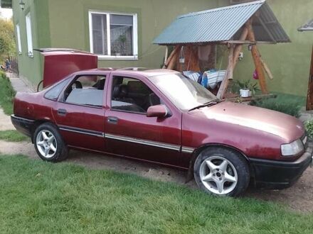 Опель Вектра 1990 в Ивано-Франковске на Automoto.ua Красный Опель Вектра, объемом двигателя 1.6 л и пробегом 431 тыс. км за 1900 $, фото 1 на Automoto.ua