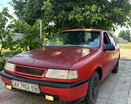 Красный Опель Вектра, объемом двигателя 1.6 л и пробегом 277 тыс. км за 720 $, фото 1 на Automoto.ua