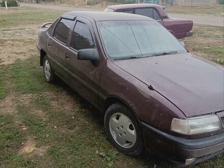 Опель Вектра 1990 у Сарате на Automoto.ua Червоний Опель Вектра, об'ємом двигуна 2 л та пробігом 450 тис. км за 1450 $, фото 1 на Automoto.ua