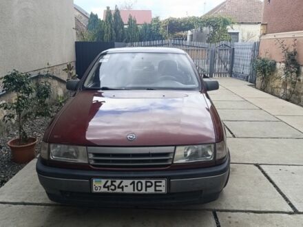 Красный Опель Вектра, объемом двигателя 0 л и пробегом 300 тыс. км за 2000 $, фото 1 на Automoto.ua