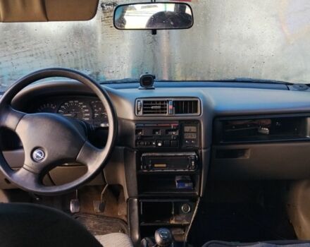 Червоний Опель Вектра, об'ємом двигуна 0 л та пробігом 310 тис. км за 1000 $, фото 1 на Automoto.ua