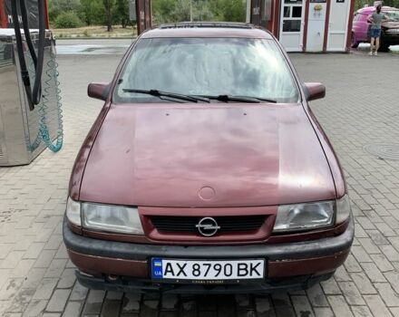 Красный Опель Вектра, объемом двигателя 1.6 л и пробегом 2 тыс. км за 1300 $, фото 1 на Automoto.ua