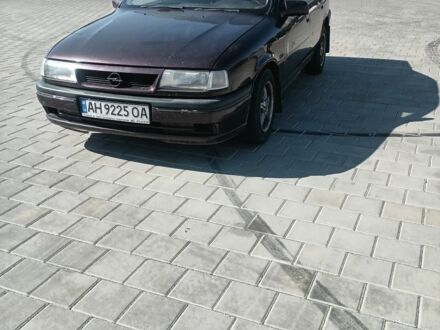 Опель Вектра 1993 в Черкассах на Automoto.ua Красный Опель Вектра, объемом двигателя 2 л и пробегом 381 тыс. км за 1250 $, фото 1 на Automoto.ua